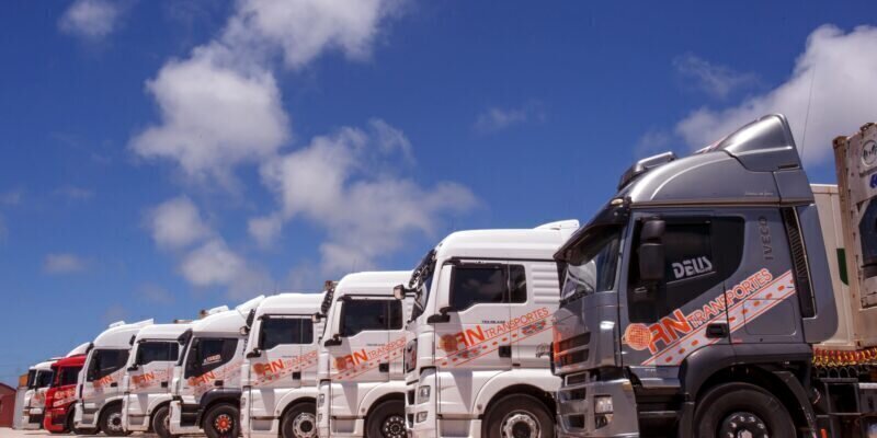 RN Logística abre mais de 50 vagas para Motoristas CNH C, D e E em SP e MG