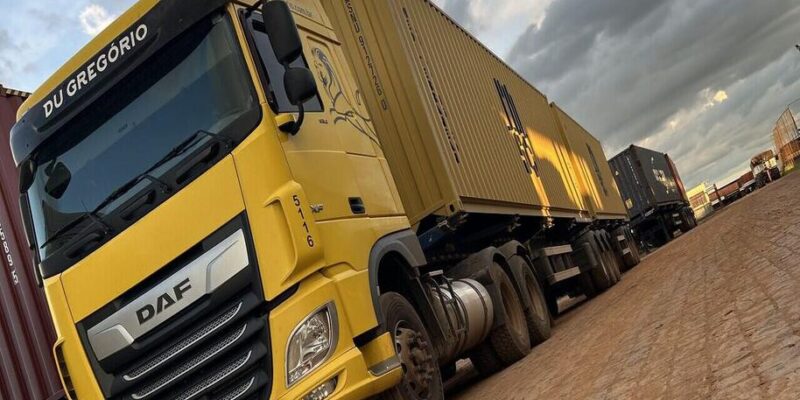 DU GREGÓRIO contrata Motorista Carreteiro 9 Eixos