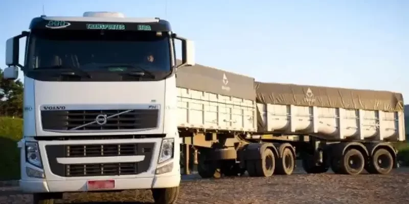 HI Transportes Contrata Motoristas Carreteiros em Lavras (MG)