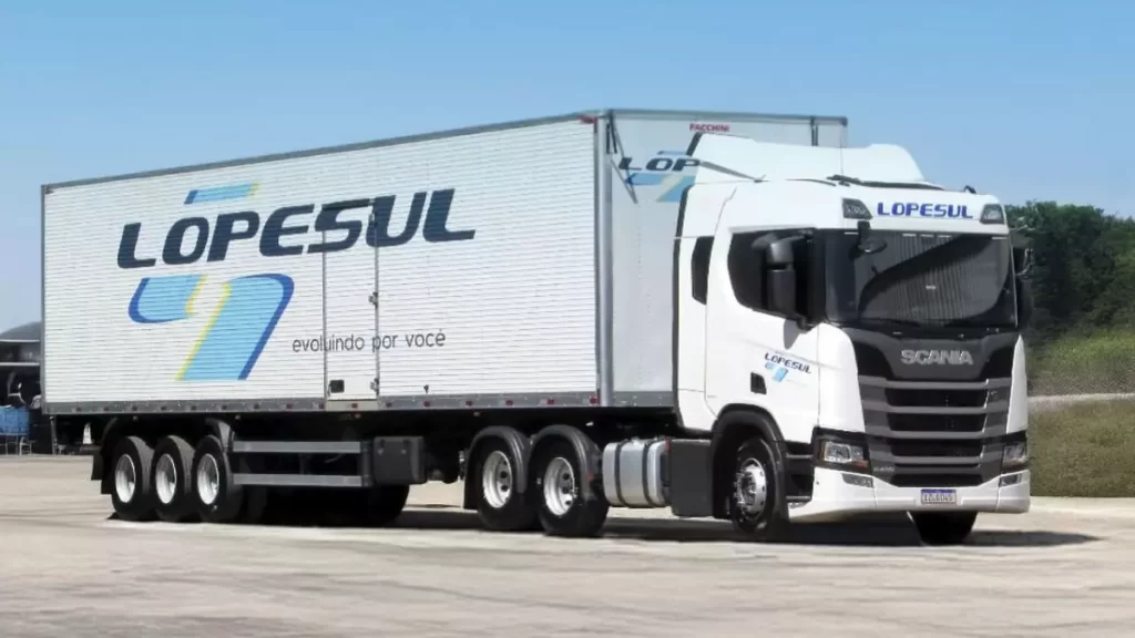 Vaga de Motorista de Carreta Lopesul Transportes Carazinho/RS