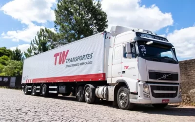 TW Transportes Contrata Motorista Carreteiro para Frota Pesada em Curitiba/PR