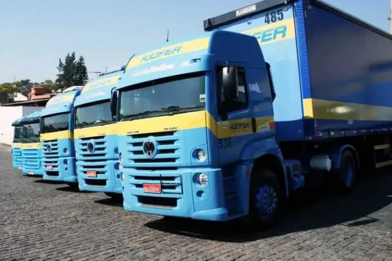 Ajofer Transportadora Contrata Carreteiros Sem Experiência