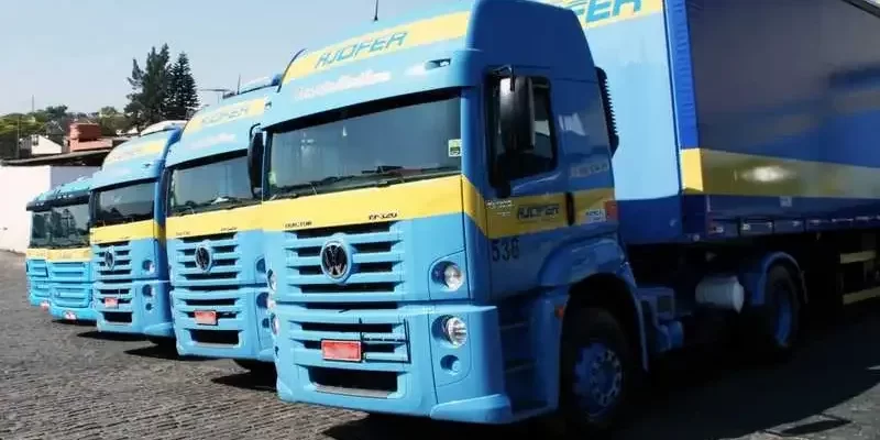 Ajofer Transportadora Contrata Carreteiros Sem Experiência no ABC