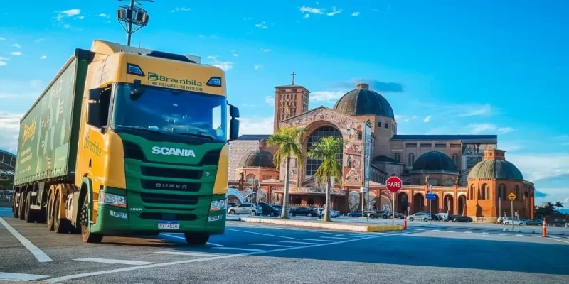 Brambila abre vagas para Motorista Carreteiro em Escola de Formação