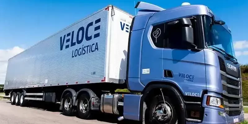 Veloce Logística: Contrata Motoristas Carreteiros em Diadema (SP)