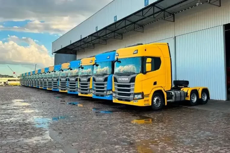 AJS Transportes Contrata Motoristas de Bitrem com CNH E no RS