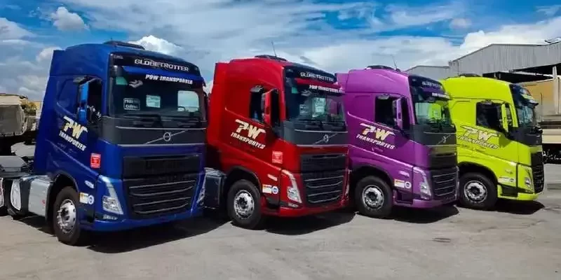 P&W Transportes Contrata Motoristas Carreteiros em Arcos (MG)