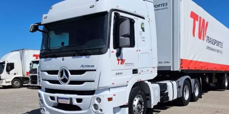 TW Transportes Contrata: Motoristas de Carreta em Montenegro/RS