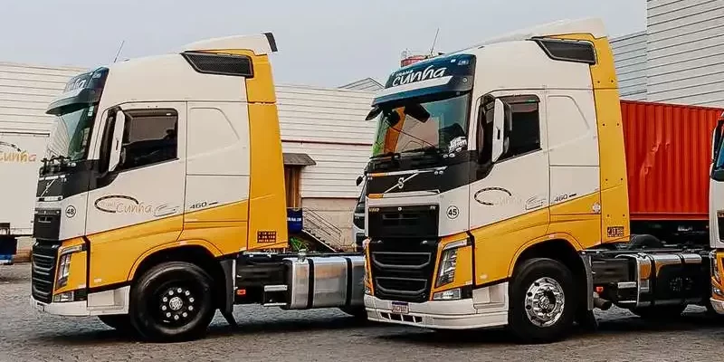 Transcunha Contrata Motoristas Carreteiros para Itajaí/SC