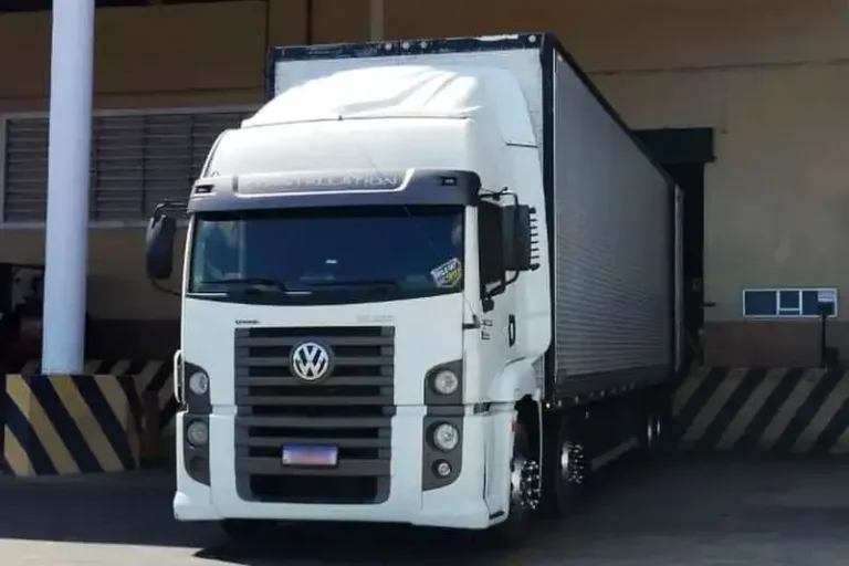 FK Transportes: Vagas para Motorista CNH D em SC – Candidate-se!