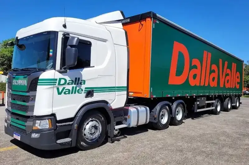 Dalla Valle Transportes: Contrata Carreteiros em Canoas, RS
