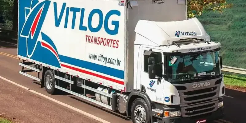 Vitlog Transportes abre vagas para Motorista Carreteiro e Coleta/Entrega