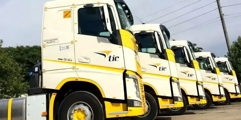 TIC Transportes Contrata Motoristas para Curitiba e São Paulo