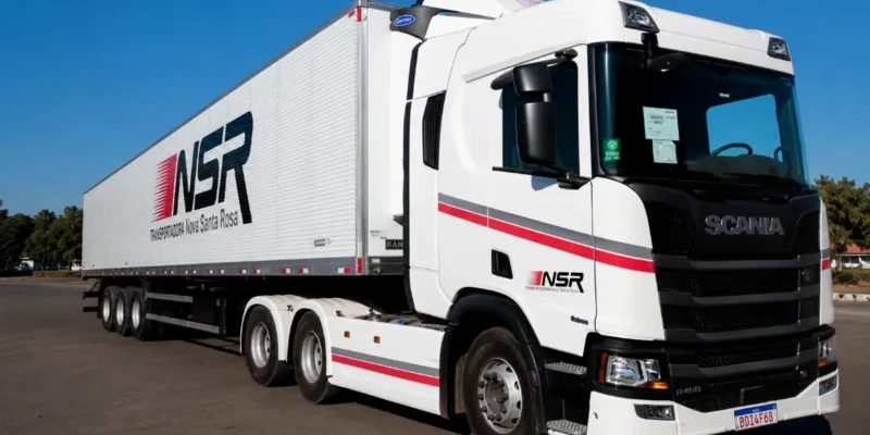 Vaga de Motorista de Carreta: Treinamento Completo para Iniciantes