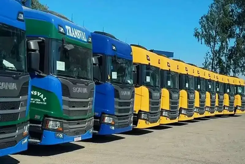 Transval Transportadora Contrata Motoristas Carreteiros em SP
