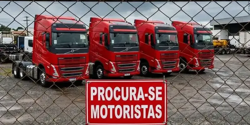 Escassez de Motoristas: 2,9 Milhões de Vagas Abertas Globalmente