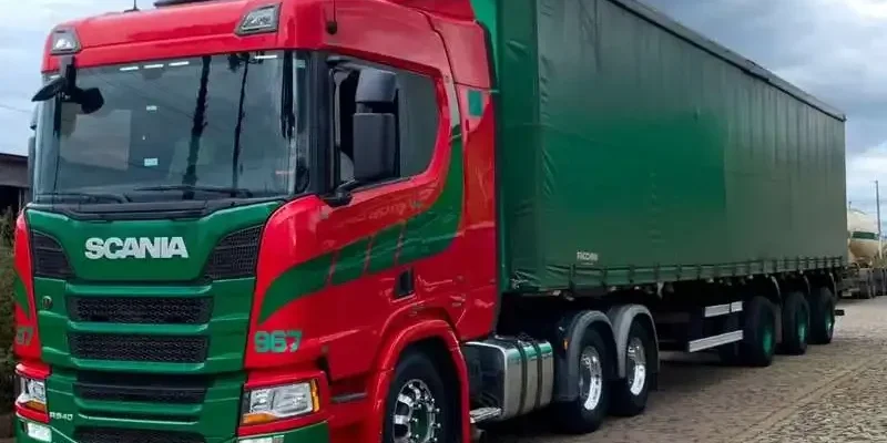 Verdes Campos Contrata Motoristas Carreteiros e Bitrens CNH E
