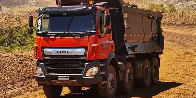 TSL Contrata 30 Motoristas CNH D/E para Caminhões Traçados em MG