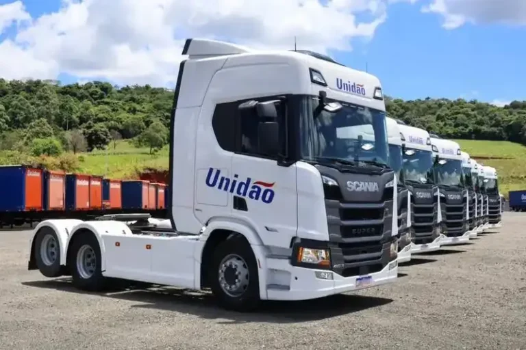 Unidão Transportes: Vagas Motoristas CNH E - Trainee e Carreteiro